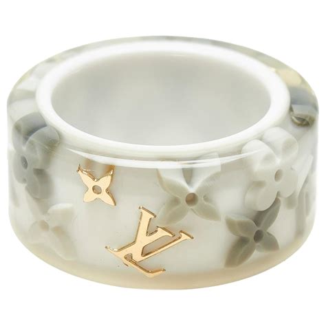 bague inclusion louis vuitton|bague de luxe logo.